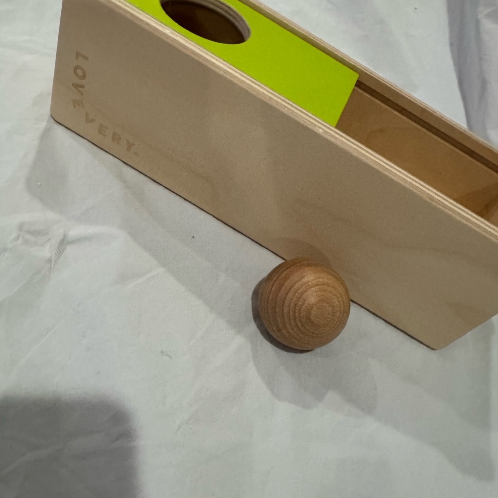 Lovevery Sliding Top Box